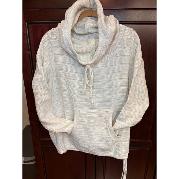FloAtelier Handmade White Hooded Sweater Size M/L - Picture 2 of 10